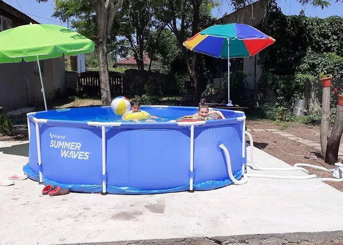 Къща за гости Danny Шабла